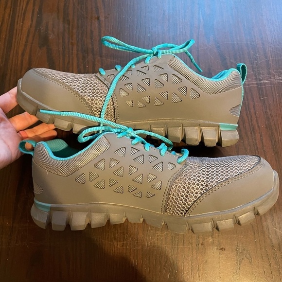 Reebok Women’s Athletic Work Shoe Alloy Toe - Picture 6 of 8